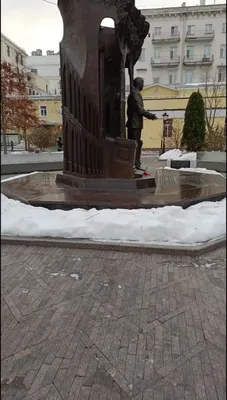 В Москве открыли памятник Исламу Каримову - Новости