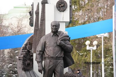 Памятник Исламу Каримову: на вкус и цвет товарищей нет, Новости Узбекистана