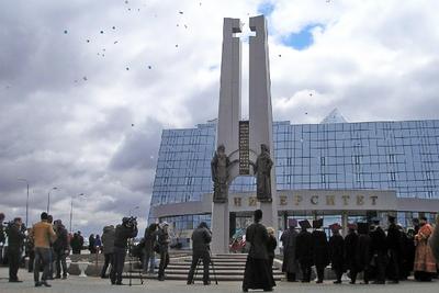 Памятник святым Кириллу и Мефодию в Дмитрове - Скульптурное предприятие  «Лит Арт»