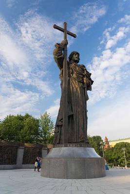Памятник Равноапостольному князю Владимиру Великому. Photographer Igor  Sobolev