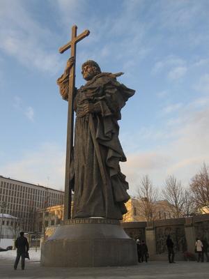 Памятник князю Владимиру в Москве: история, адрес на карте