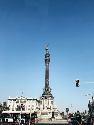 Памятник Колумбу в Барселоне