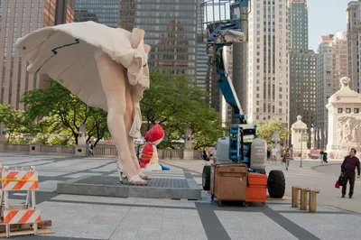 Скульптура мэрилин монро в чикаго - 75 фото