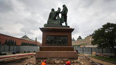 Памятник Минину и Пожарскому, Москва. Фото, видео, описание, автор, где  находится и как добраться – Туристер.Ру