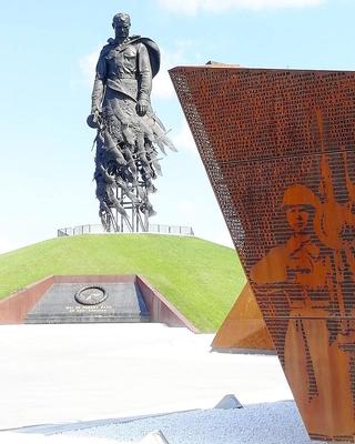 Могила Неизвестного Солдата — Москва, Кремлевская стена, фото, памятник,  история, вечный огонь, мемориал - 24СМИ