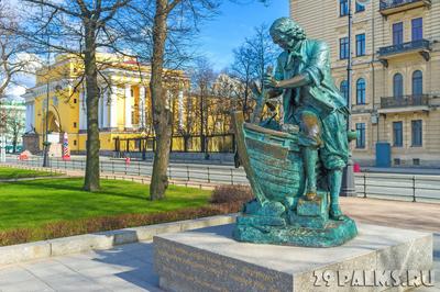 В Таганроге памятник Петру I менял свое место больше 10 раз - Российская  газета