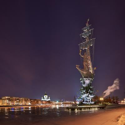 5 сентября 1997 года в Москве открыли памятник Петру Великому