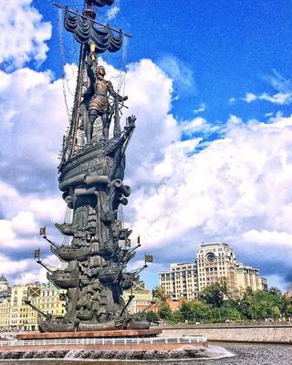 Памятник Петру I Москве России Редакционное Изображение - изображение  насчитывающей зодчества, ландшафт: 152736395