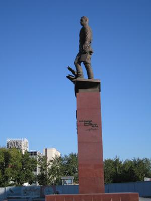Памятник А.И. Покрышкину | Архитектура Новосибирска