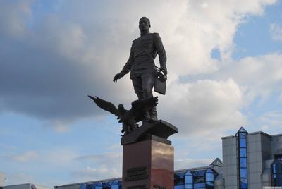 Седьмой памятник Покрышкину открывают в Новосибирске | НДН.Инфо