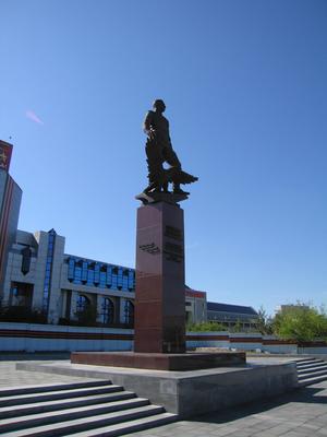 Памятник А.И. Покрышкину | Архитектура Новосибирска