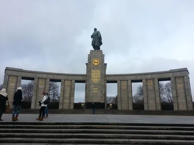 Берлин - Мемориал павшим советским воинам | Турнавигатор