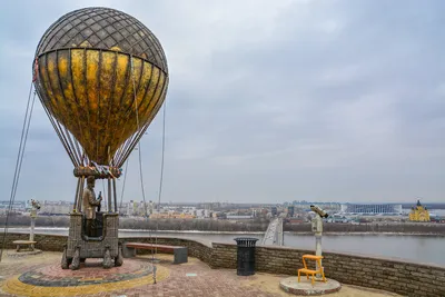 Памятник Жюль Верну, Нижний Новгород