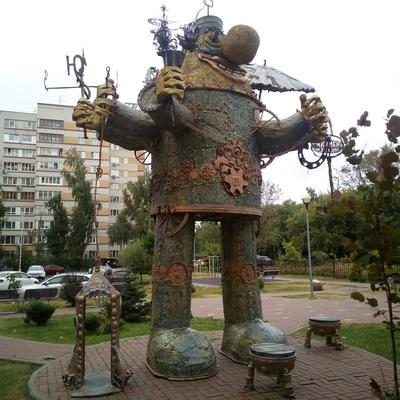 Откуда в Нижнем Новгороде Жюль Верн? | Лис с лисятками в движении | Дзен
