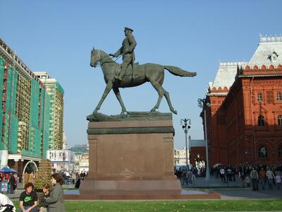 Памятник маршалу Г.К. Жукову в Москве, ул. Мнёвники, 1с2 - фото, отзывы  2024, рейтинг, телефон и адрес