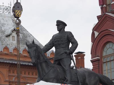 Новый памятник маршалу Жукову установлен на Манежной площади в Москве | РИА  Новости Медиабанк