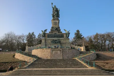 Нидервальдский памятник — Википедия