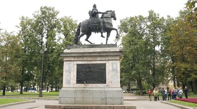Памятник А. С. Пушкину (Санкт-Петербург, Пушкинская улица) — Википедия
