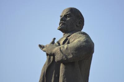 Памятник Владимиру Высоцкому в Екатеринбурге
