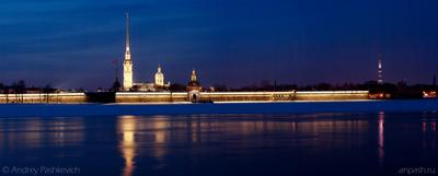 Панорама Санкт-Петербурга в утре лета Стоковое Изображение - изображение  насчитывающей зодчества, город: 54179577