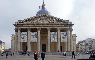 Пантеон в Париже стоковое изображение. изображение насчитывающей  мемориально - 165163087