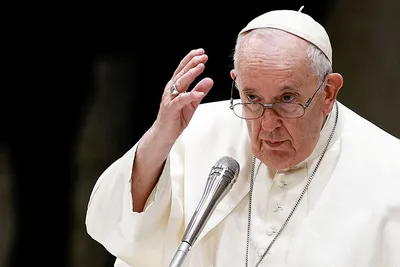Папа Римский Франциск выступил против угроз применения ядерного оружия