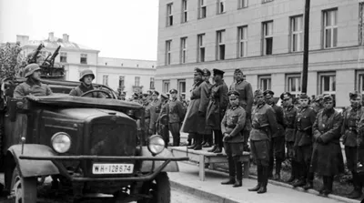 22 сентября 1939 года в Бресте прошел парад вермахта и РККА - Газета.Ru