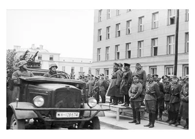Советско-немецкий парад в Бресте в 1939 году - вторжение СССР и Германии в  Польшу - фото