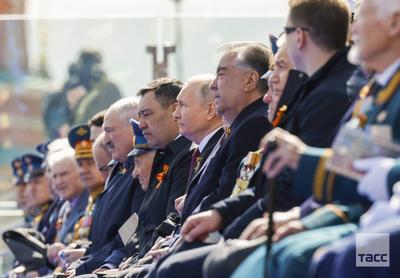Лукашенко на парад в Москве не надел «георгиевскую ленту» – REFORM.by