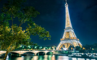 Paris Eiffel Tower and River Seine at Sunset in Paris, France Stock Photo -  Image of river, monument: 107376702