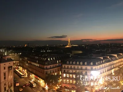 Ночной Париж в сочетании башни и реки. | Пикабу