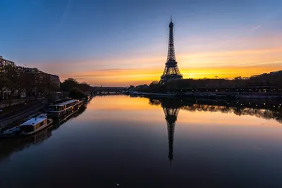 Paris, France: sunrise over the Eiffel Tower – Pierre P. Photography