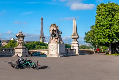 https://www.earthtrekkers.com/best-views-of-paris/