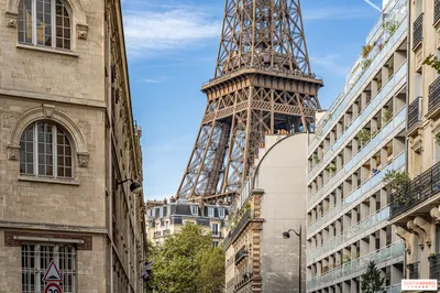 File:Paris, de place en place - Place de l'Étoile 02 - YouTube.png -  Wikimedia Commons
