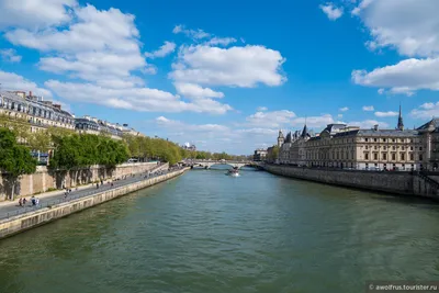 Дворец Шайо, Париж, Франция. Сентябрь, 2019 – «Жизнь эмигранта»