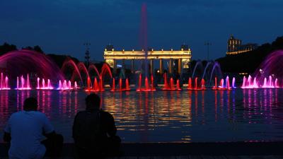 Москвичи назвали Парк Горького самым лучшим местом для вечерних прогулок -  РИА Новости, 04.10.2021