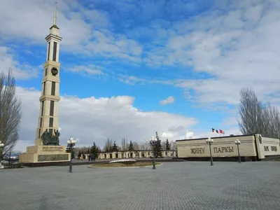 Казань, Парк Победы, Памятник Матери солдата, Рубка подвод… | Flickr