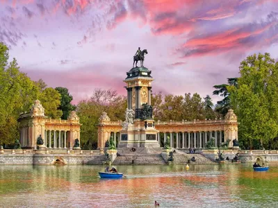 UNESCO World Heritage: Retiro Park, Garden of History | Madrid Original