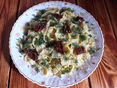 Паста феттучини рецепт с колбасками — Шуба