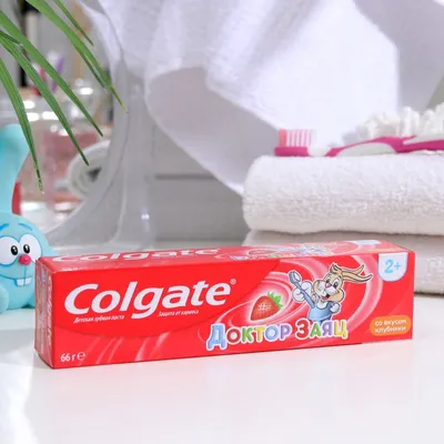Зубная паста Colgate Макс Фреш Взрывная Мята освежающая, 100 мл — купить в  интернет-магазине по низкой цене на Яндекс Маркете