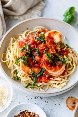 15-Minute Parmesan Garlic Linguine Pasta - Lauren's Latest