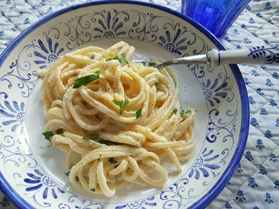 Linguine Vs. Fettuccine: What Are The Differences?