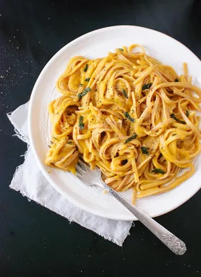 15 Minute Truffle Butter Linguine - Fork and Twist