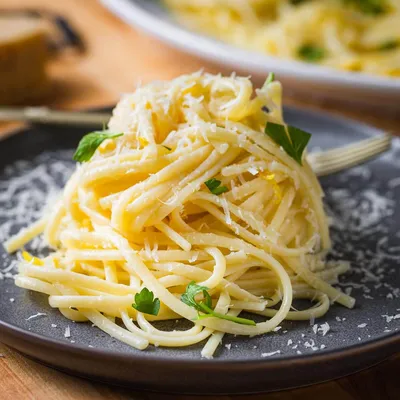 Creamy Linguine with Shrimps | Flavor Quotient