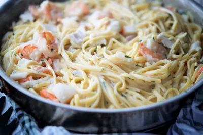 Linguine al Limone - How to Make it the Right Way - Sip and Feast