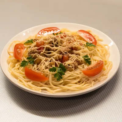 Спагетти болоньезе паста с томатным соусом и мясом | Премиум Фото