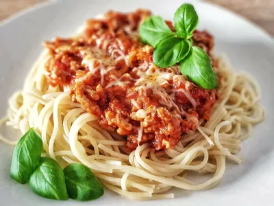 ПАСТА с томатным итальянским соусом \"Болоньезе\" - YouTube
