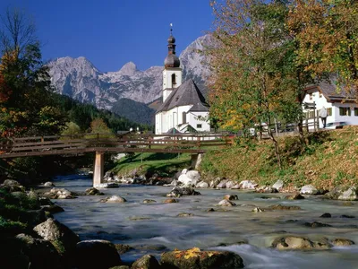 Замечательный пейзаж Рамсау (Германия)