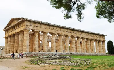 Paestum: Magnificent Greek (and Roman) Ruins in Southern Italy