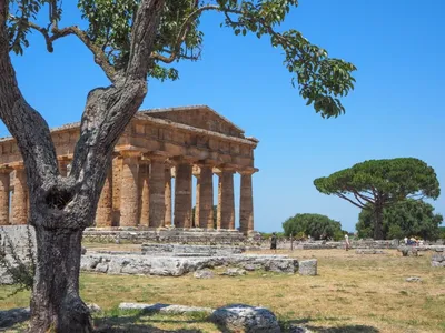 Paestum - the best of ancient Greece in South Italy - YouTube